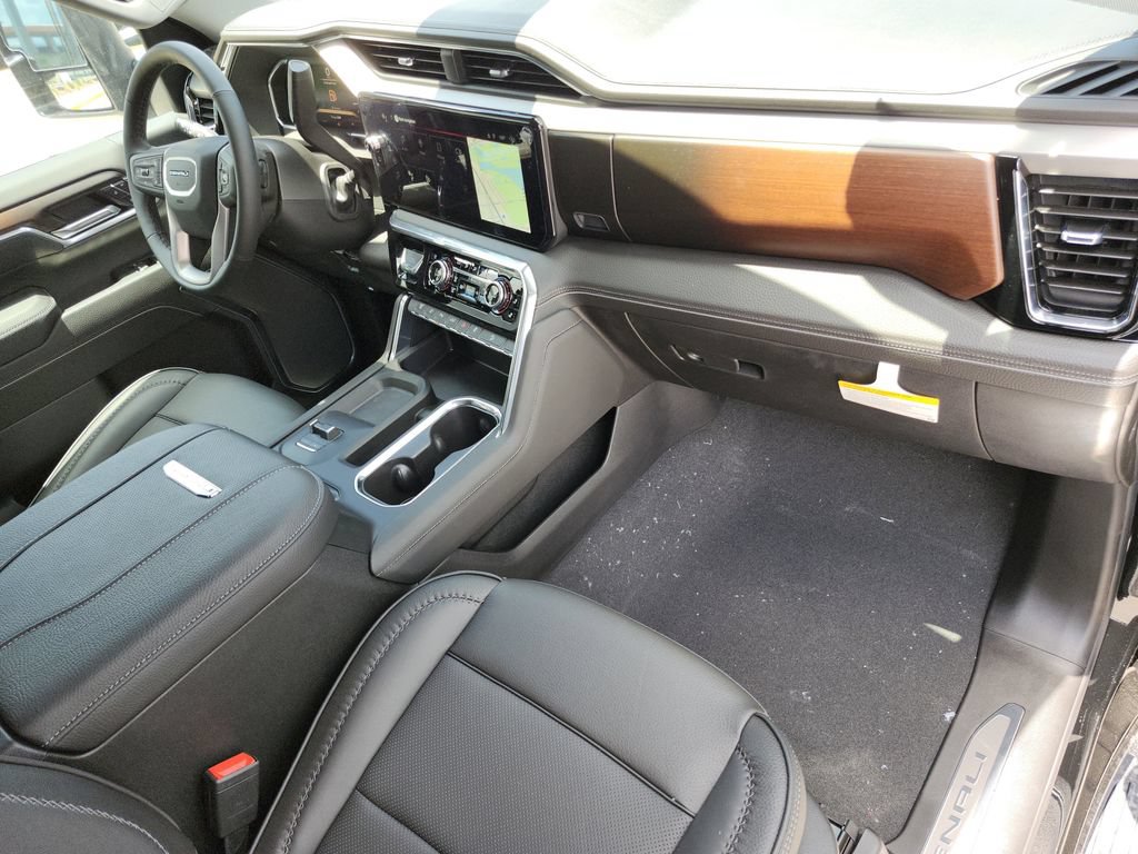 2026 GMC Sierra 2500HD Denali - Photo 14