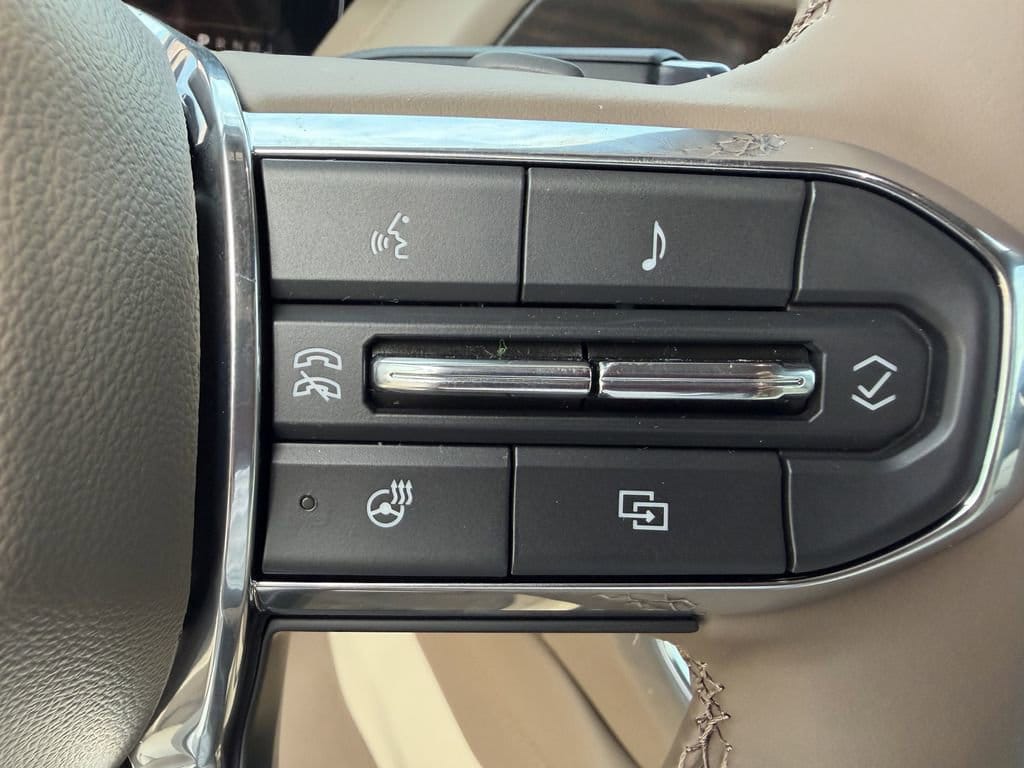 2026 GMC Yukon XL Denali - Photo 31