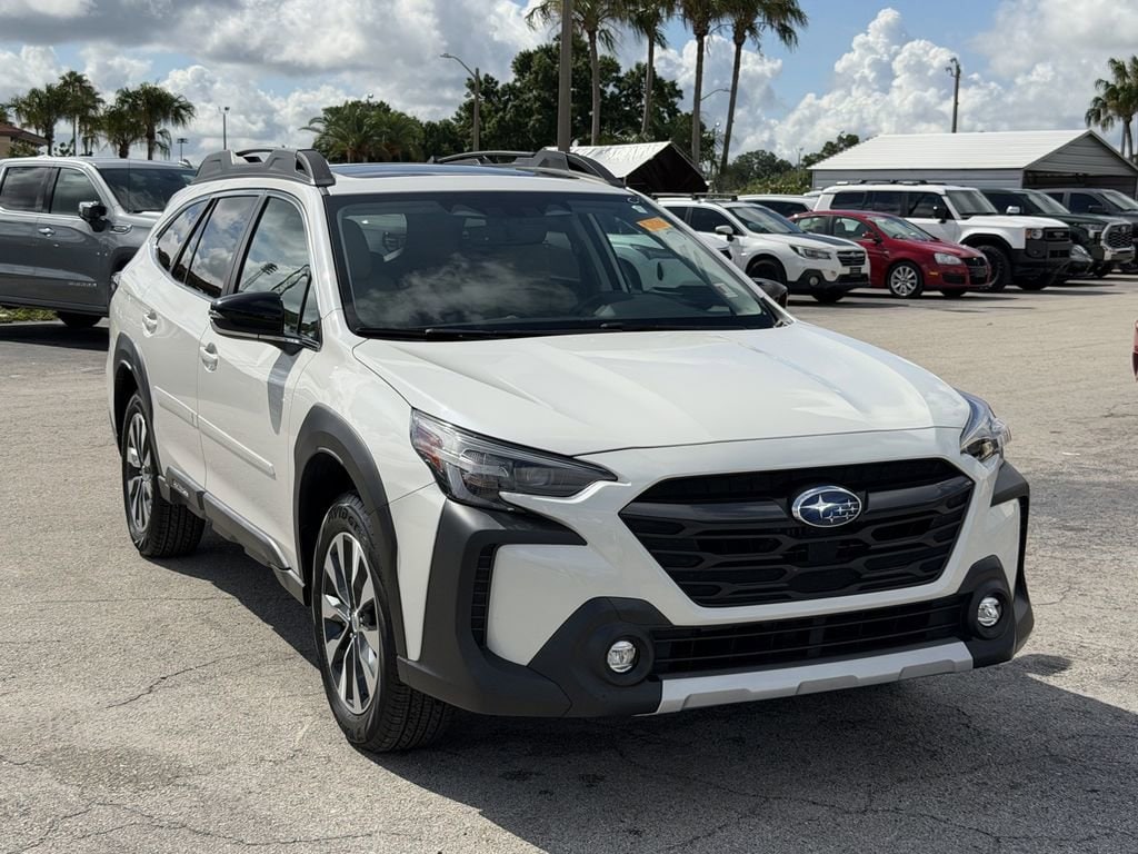 2023 Subaru Outback Limited's photo