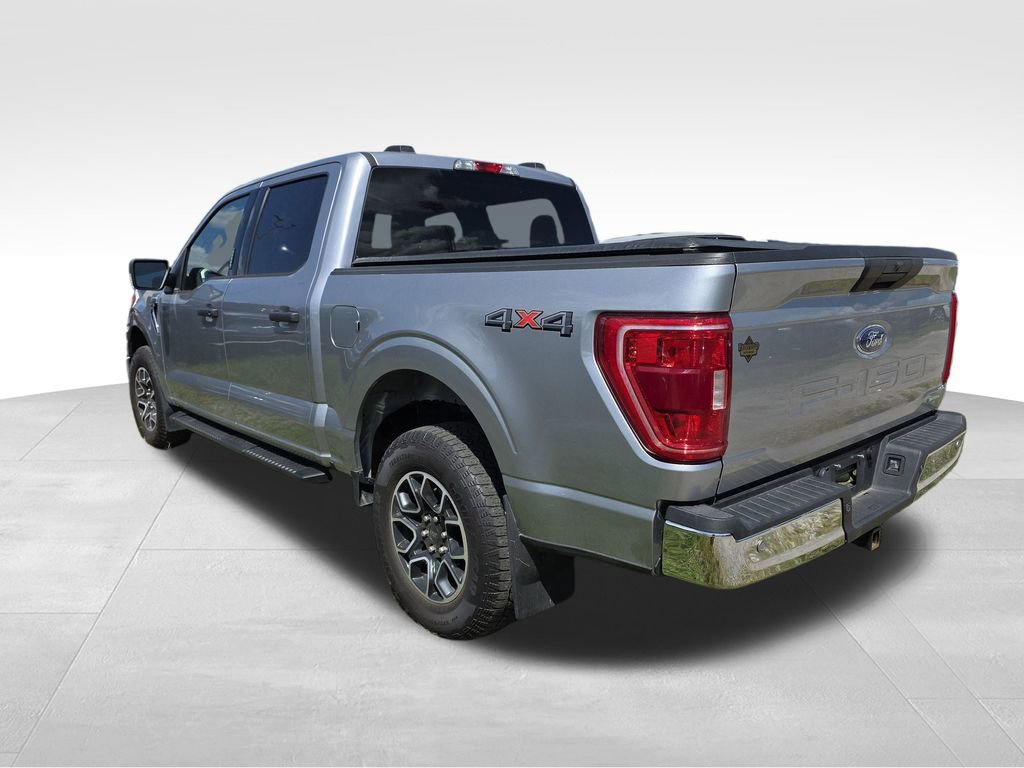 2021 Ford F-150 XLT photo 3