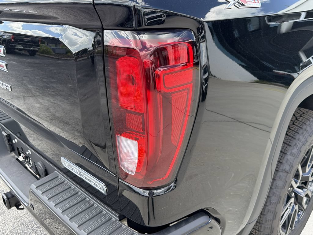 2026 GMC Sierra 1500 Elevation - Photo 10