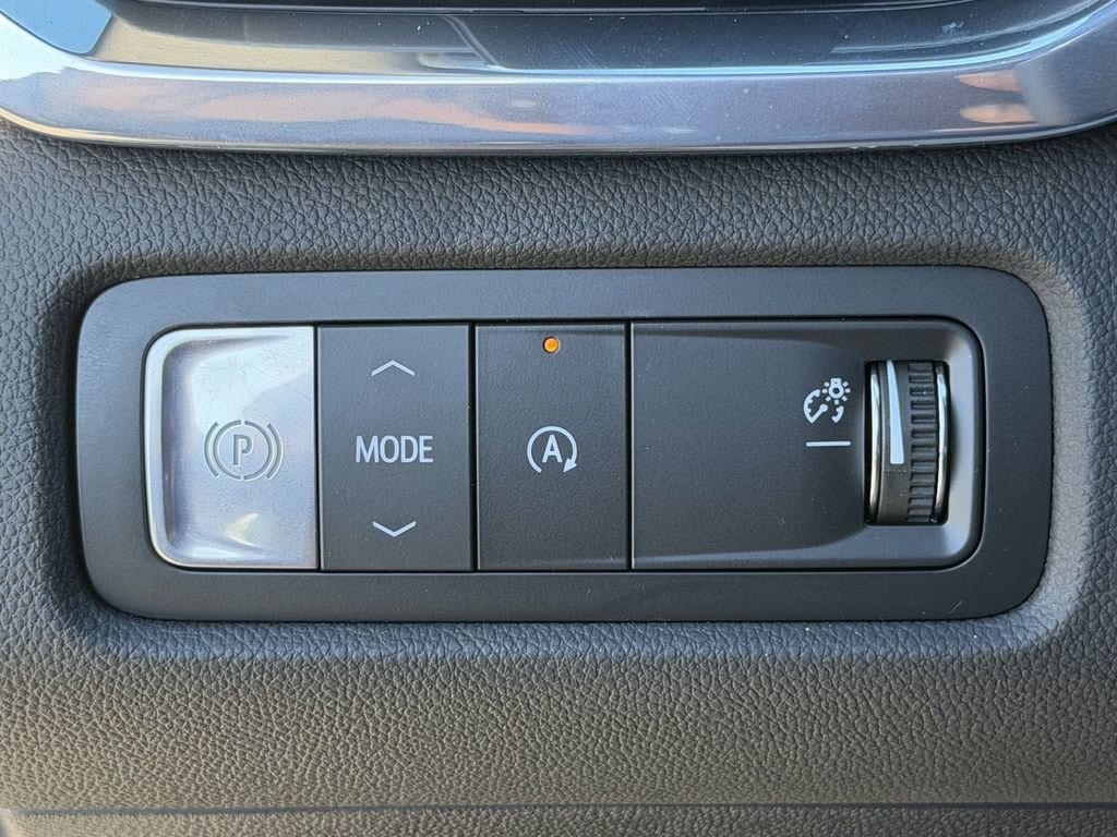 2026 GMC Acadia Elevation - Photo 23
