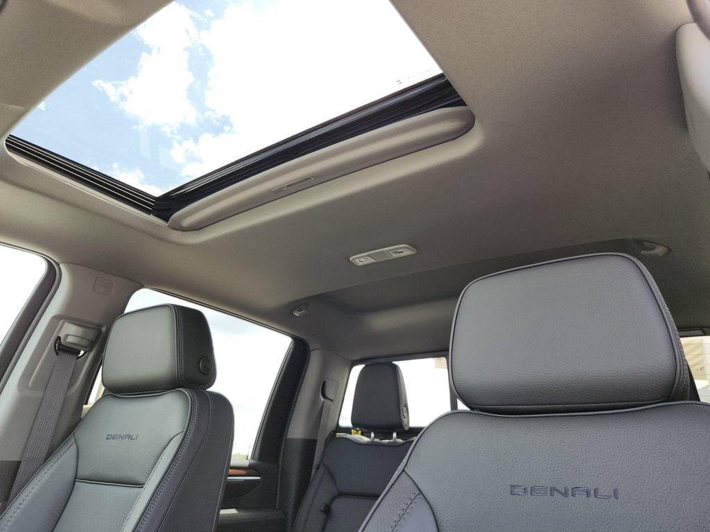 2026 GMC Sierra 2500HD Denali - Photo 23
