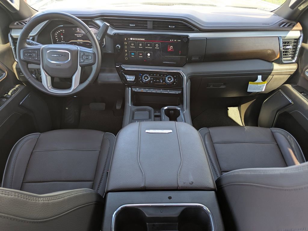 2025 GMC Sierra 2500HD Denali - Photo 13