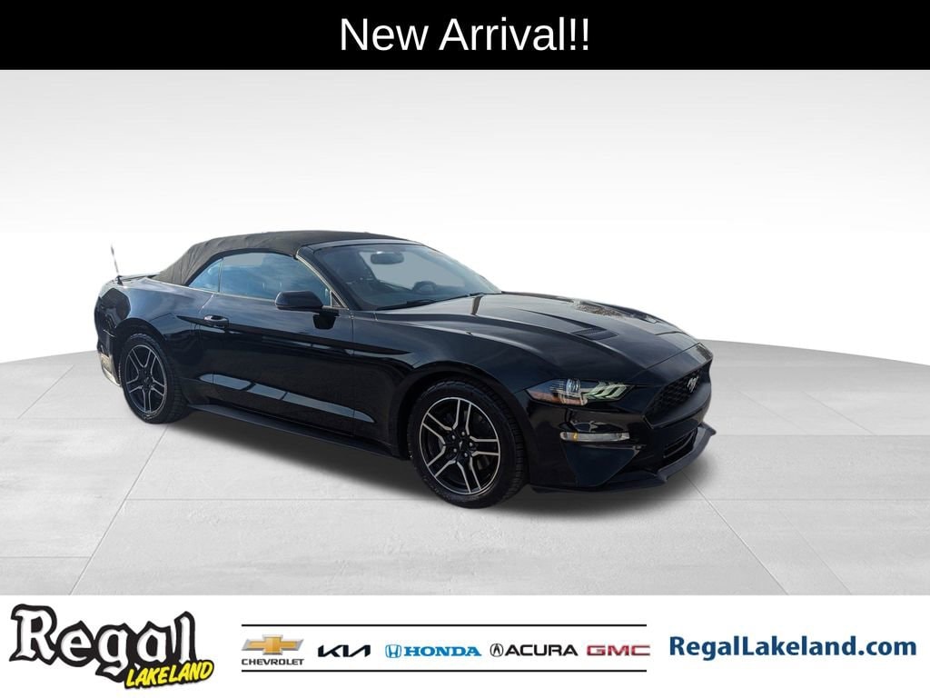 2020 Ford Mustang EcoBoost Premium's photo