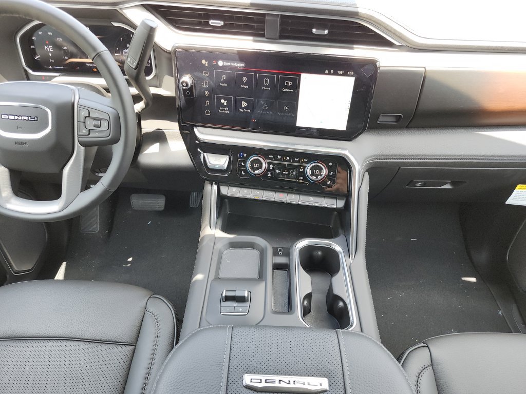 2026 GMC Sierra 2500HD Denali - Photo 17