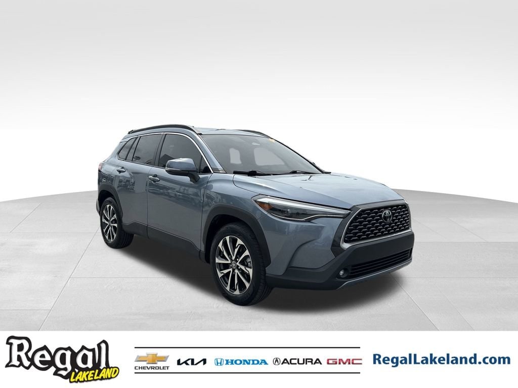 Used 2023 Toyota Corolla Cross XLE SUV