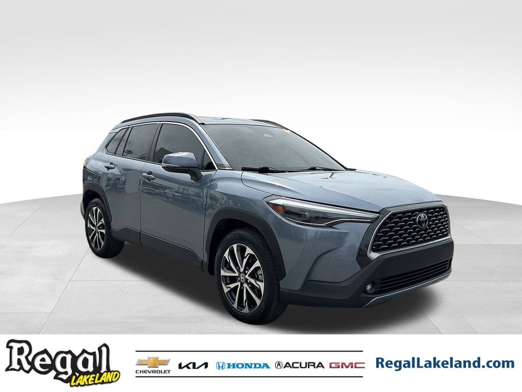 Used 2023 Toyota Corolla Cross XLE SUV