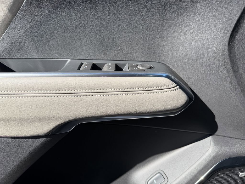2026 GMC Acadia Elevation - Photo 19