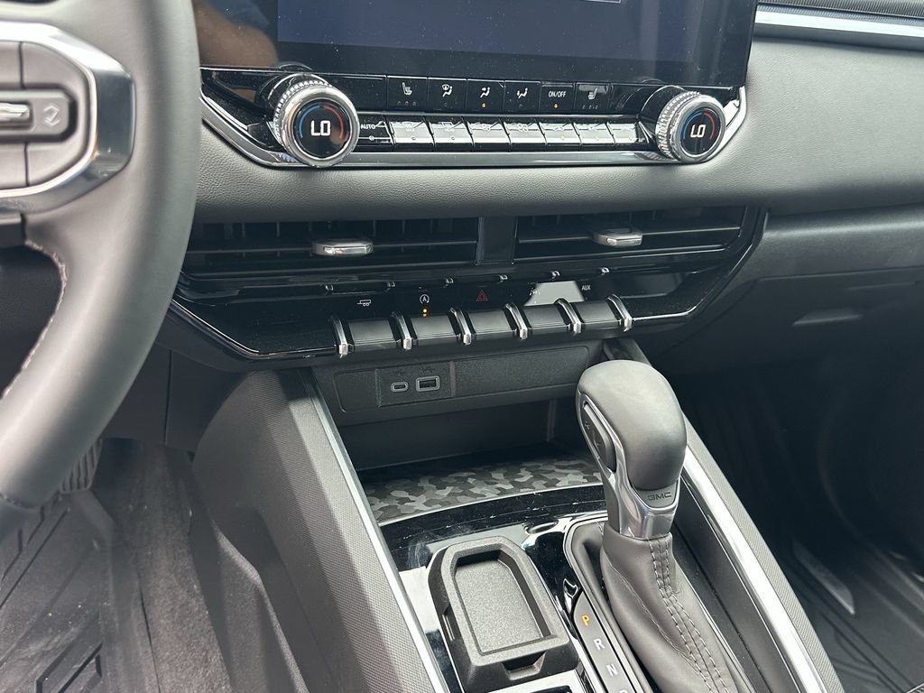 2026 GMC Canyon Elevation - Photo 21