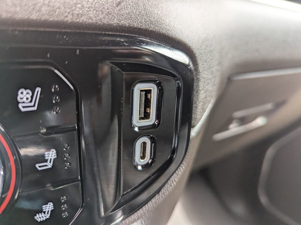 2023 GMC Sierra 1500 SLT - Photo 21