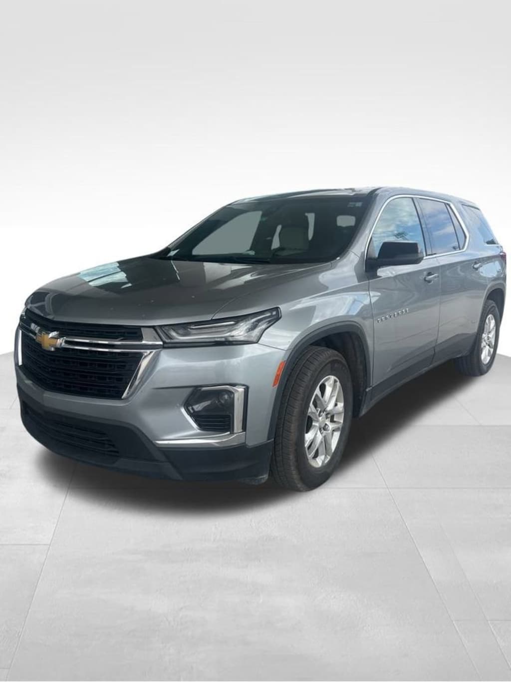 Used 2023 Chevrolet Traverse LS SUV