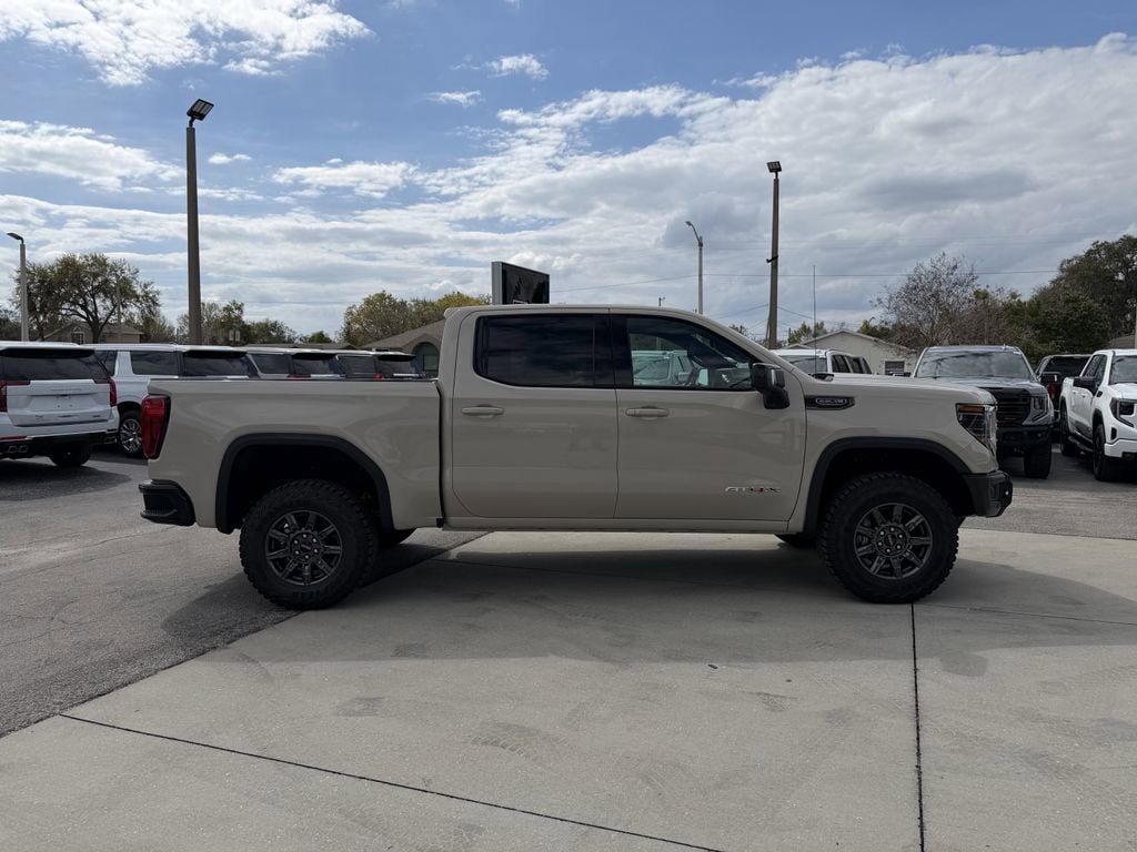 2026 GMC Sierra 1500 AT4X - Photo 3