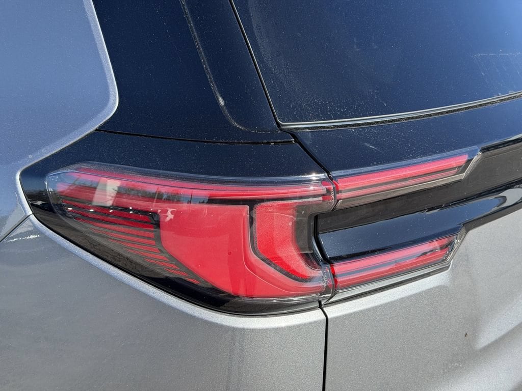 2026 GMC Acadia Elevation - Photo 11