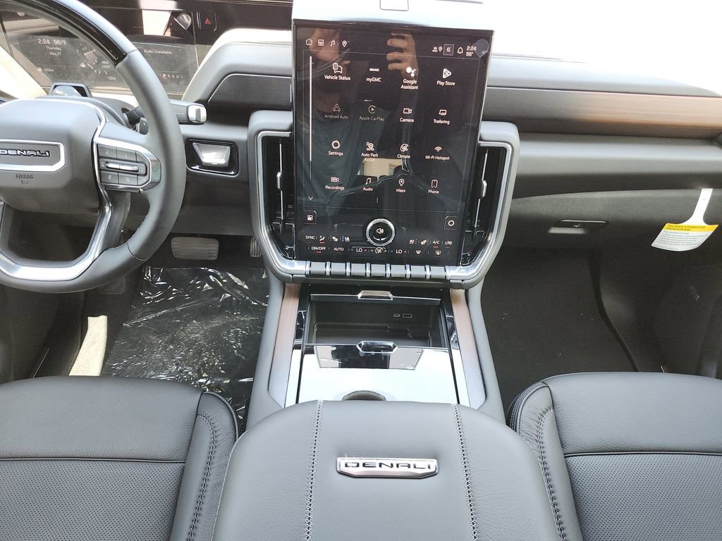 2026 GMC Yukon XL Denali - Photo 14