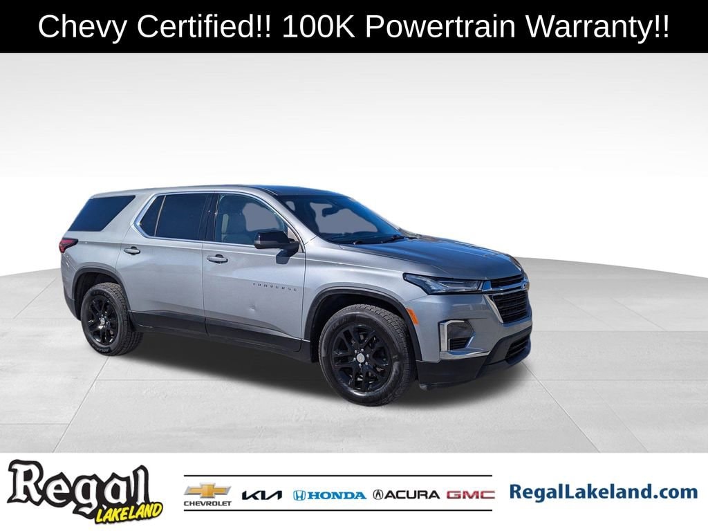 2023 Chevrolet Traverse LS's photo