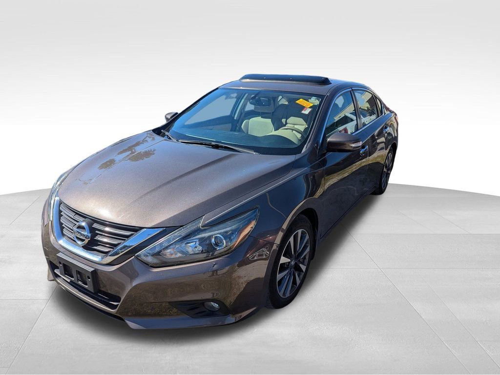 2017 Nissan Altima 2.5 SL photo 2