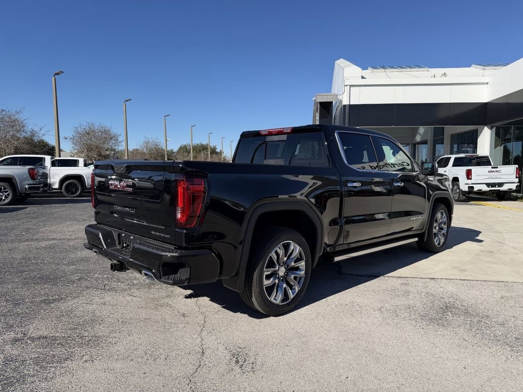 2026 GMC Sierra 1500 Denali - Photo 4
