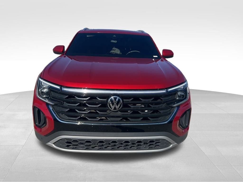 Used 2024 Volkswagen Atlas Cross Sport 2.0T SE w/Technology SUV