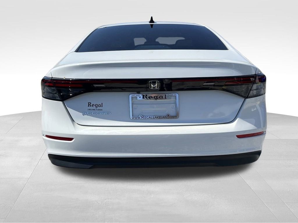 Used 2025 Honda Accord Sedan SE Sedan