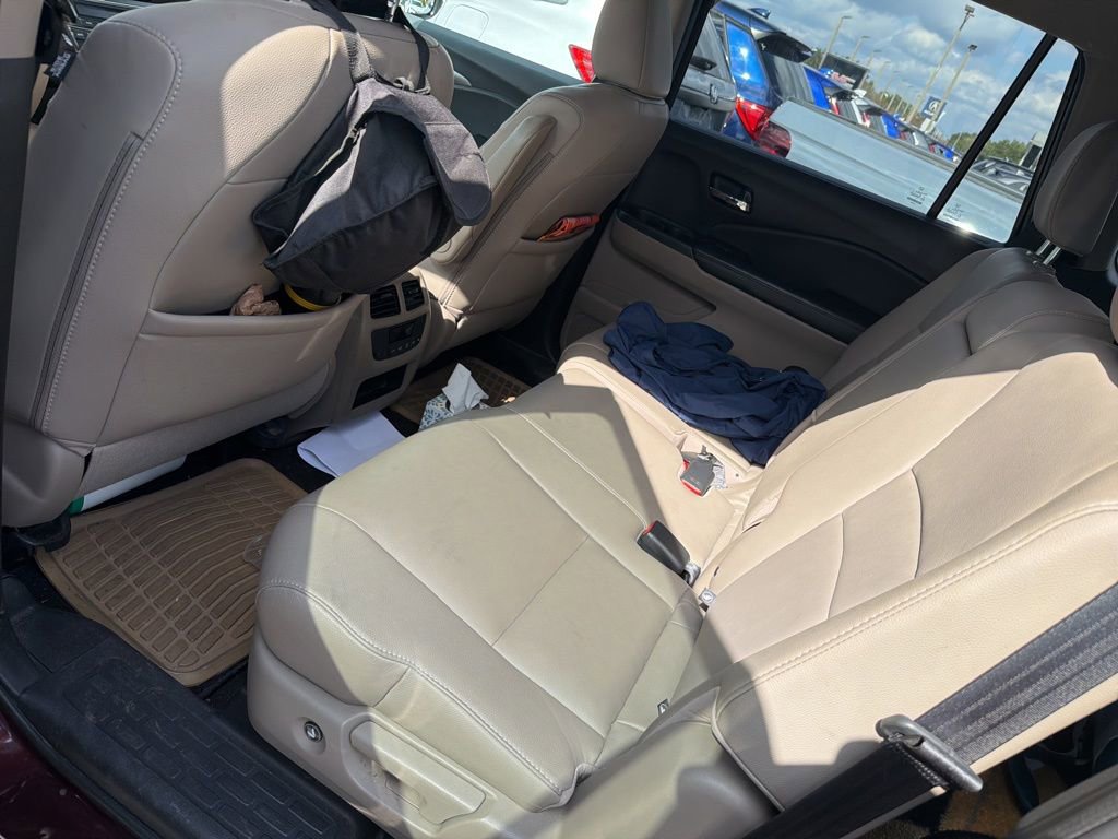 2017 Honda Pilot EX-L photo 4