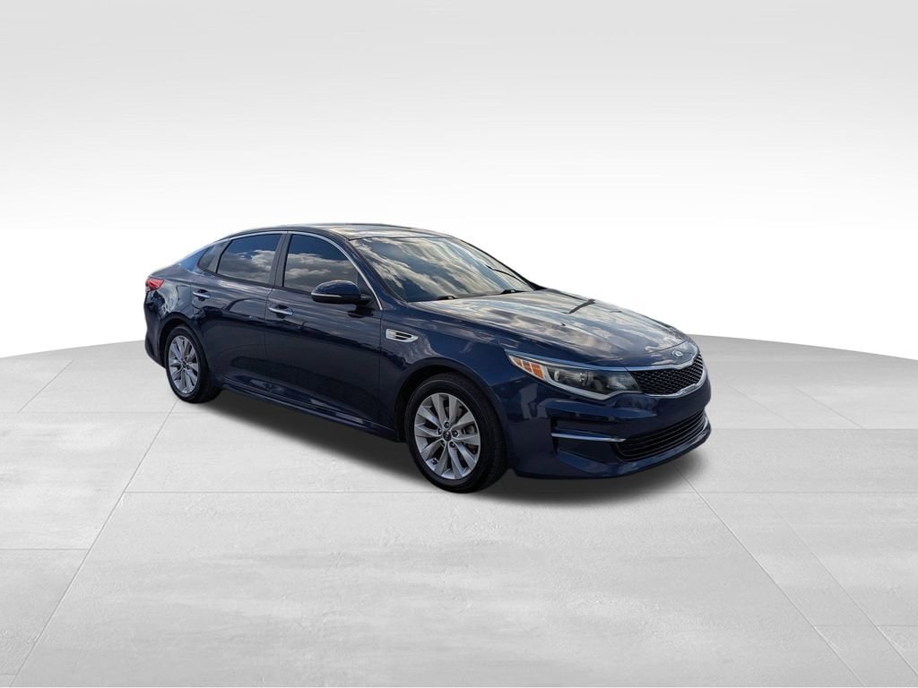 Used 2018 Kia Optima LX with VIN 5XXGT4L30JG252799 for sale in Lakeland, FL