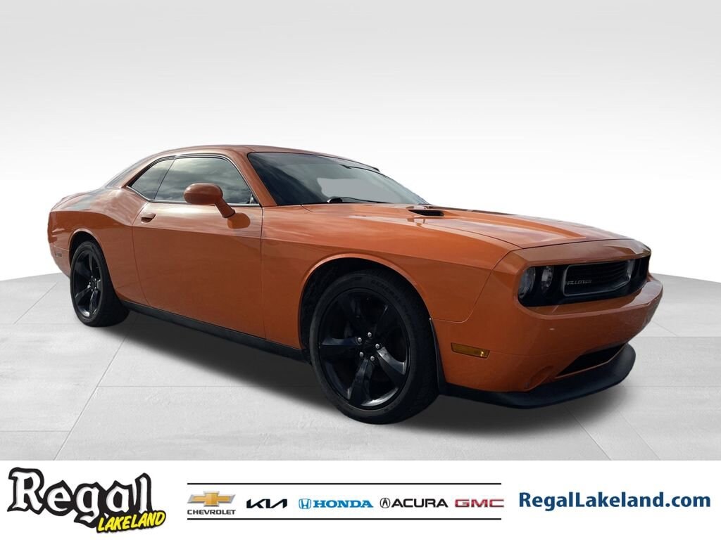 Used 2014 Dodge Challenger SXT Plus Coupe