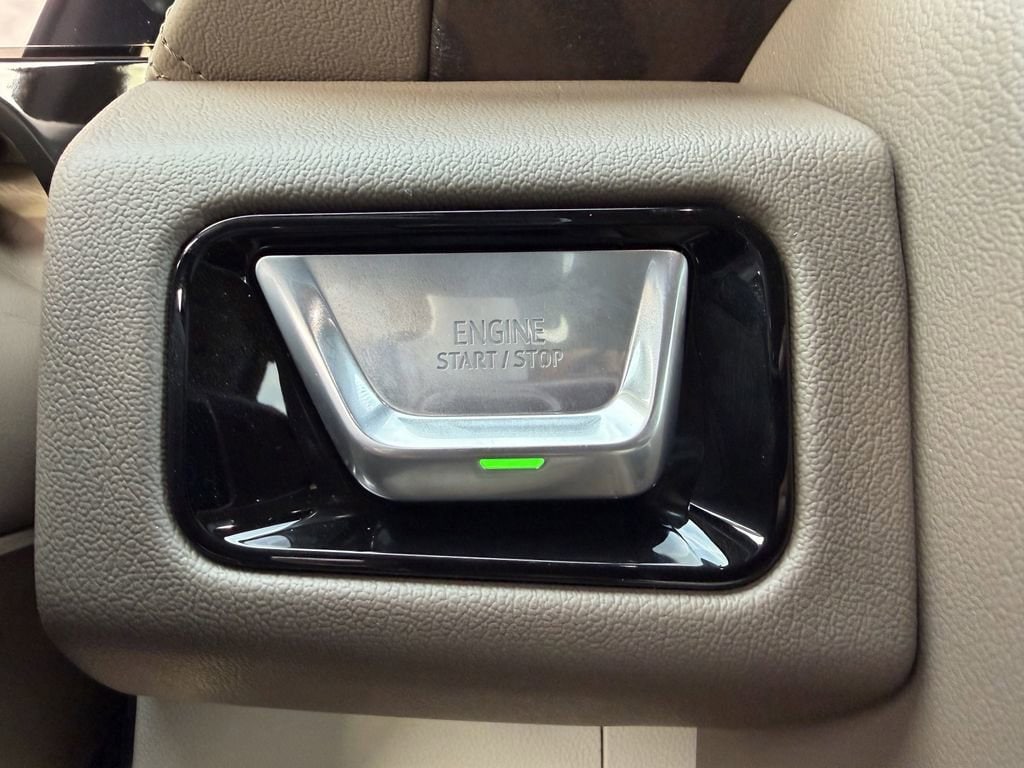 2026 GMC Yukon XL Denali - Photo 29