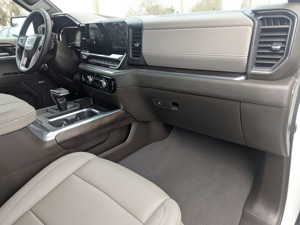 2023 GMC Sierra 1500 SLT - Photo 9