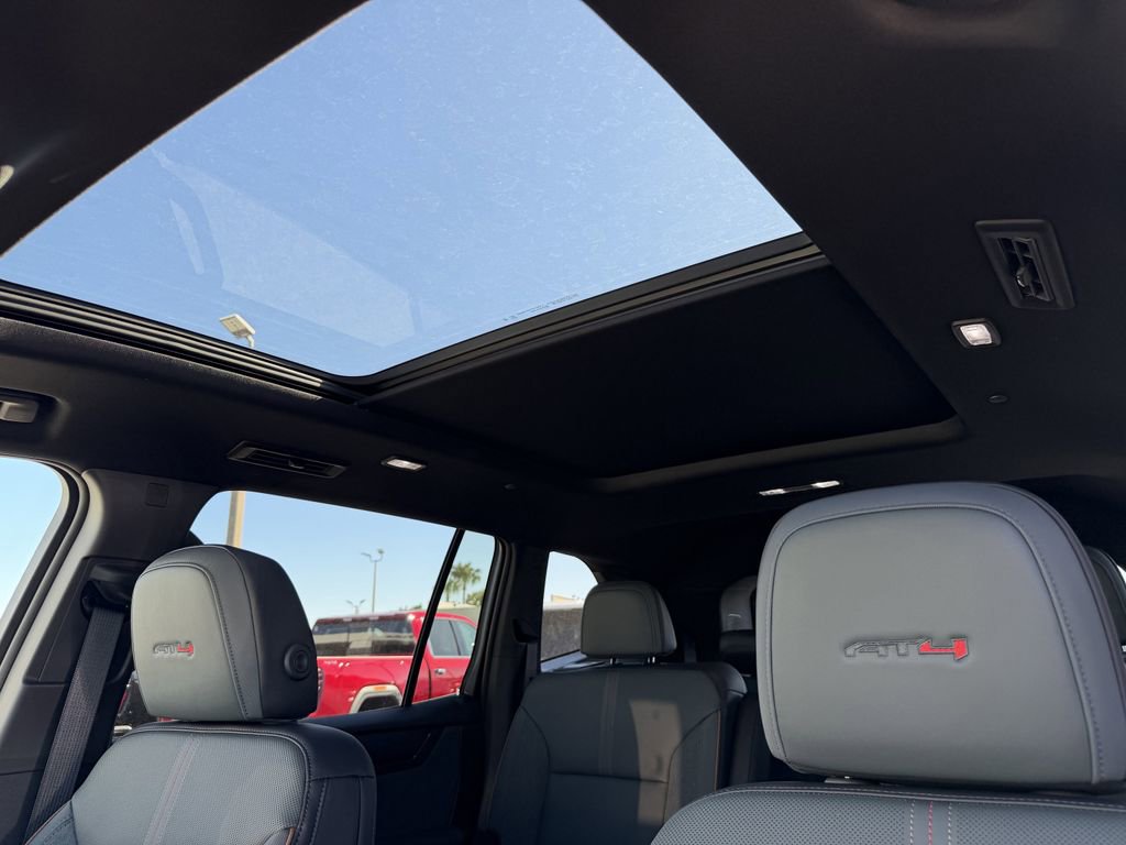 2026 GMC Acadia AT4 - Photo 22