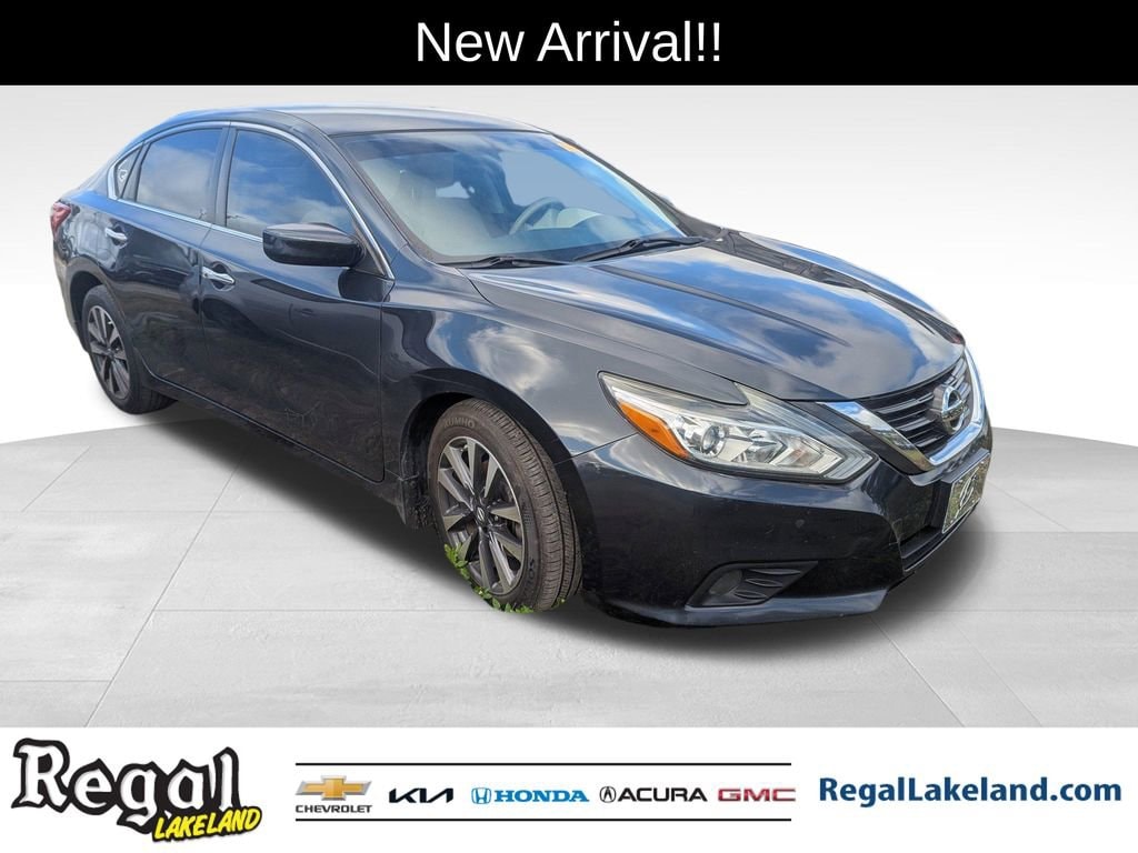 Used 2016 Nissan Altima 2.5 SV Sedan