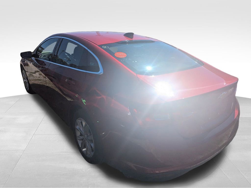 2024 Chevrolet Malibu 1LT photo 3