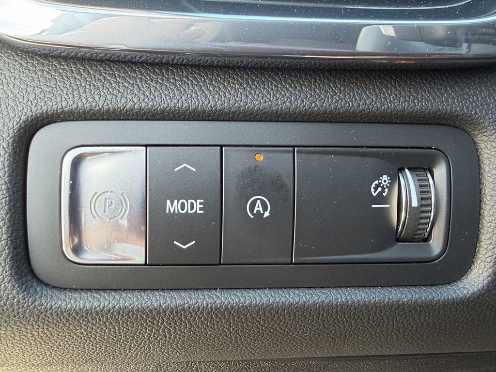 2026 GMC Acadia Elevation - Photo 24