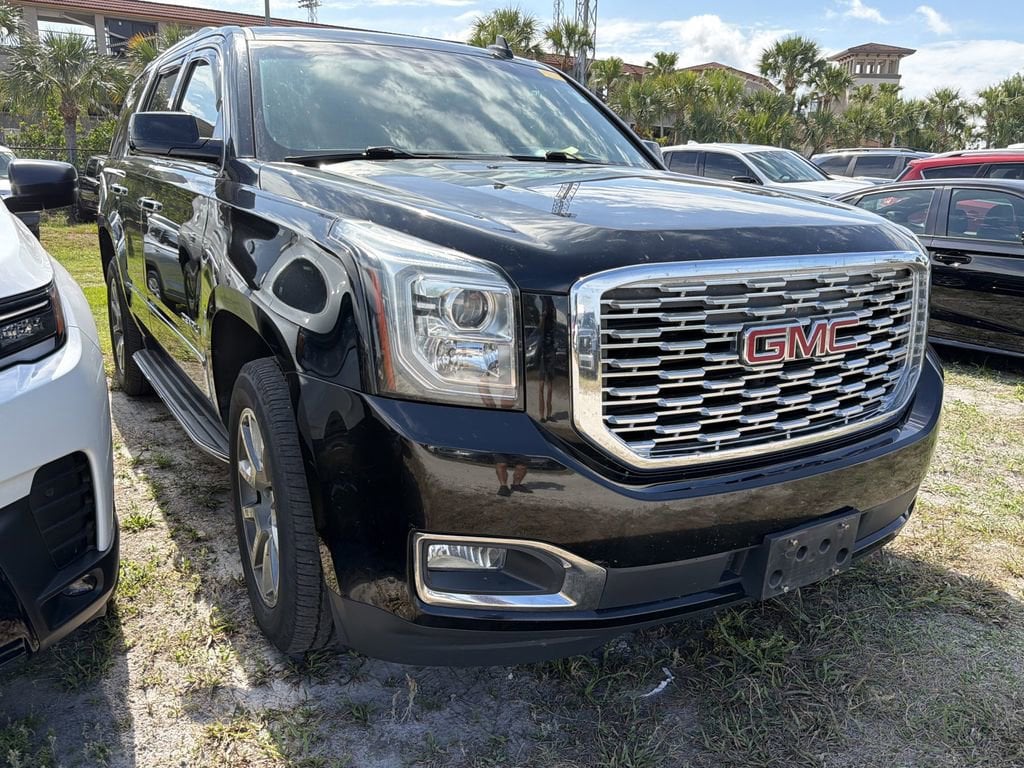 2018 GMC Yukon 4WD Denali's photo