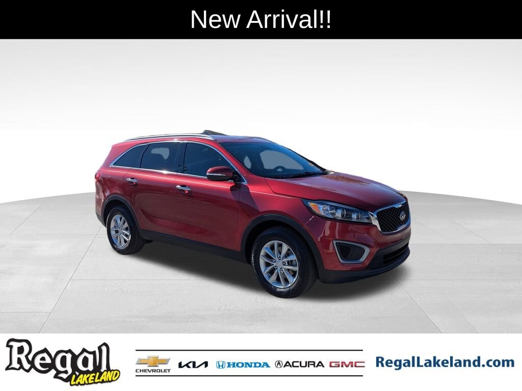 2016 Kia Sorento LX's photo