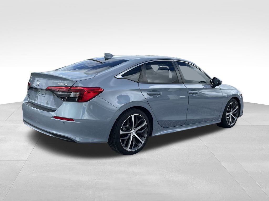 2022 Honda Civic Touring photo 4