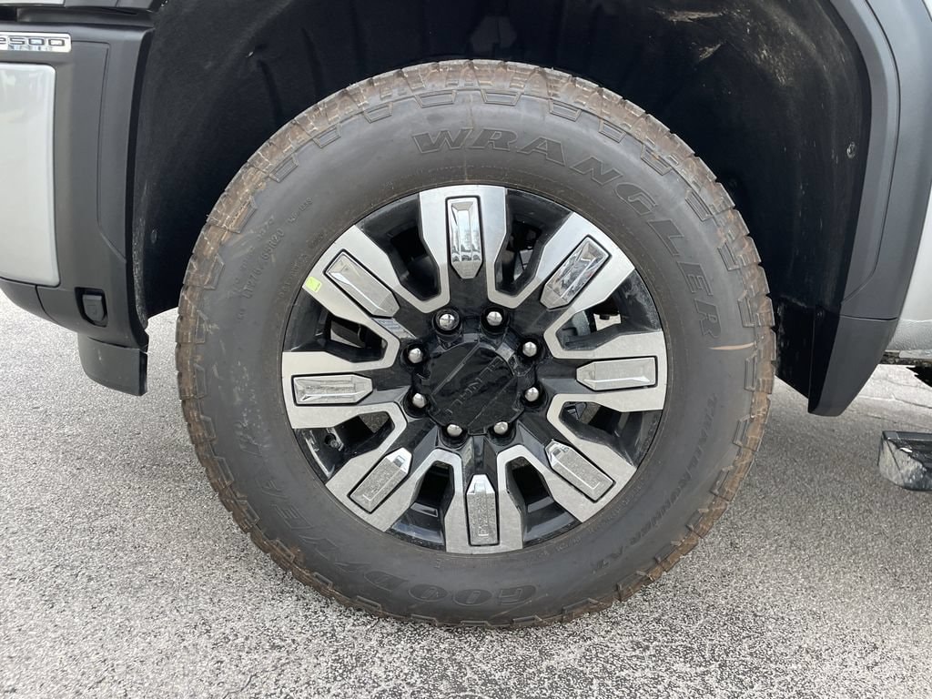 2026 GMC Sierra 2500HD Denali - Photo 39