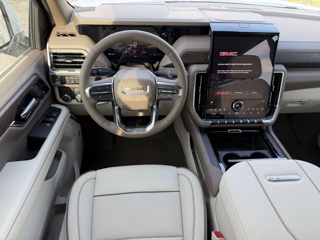 2026 GMC Yukon XL Denali - Photo 15