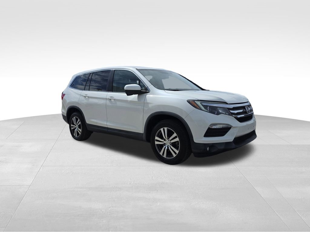 2017 Honda Pilot EX-L photo 2