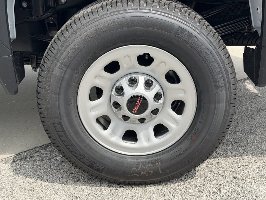 2026 GMC Sierra 3500HD Pro - Photo 11