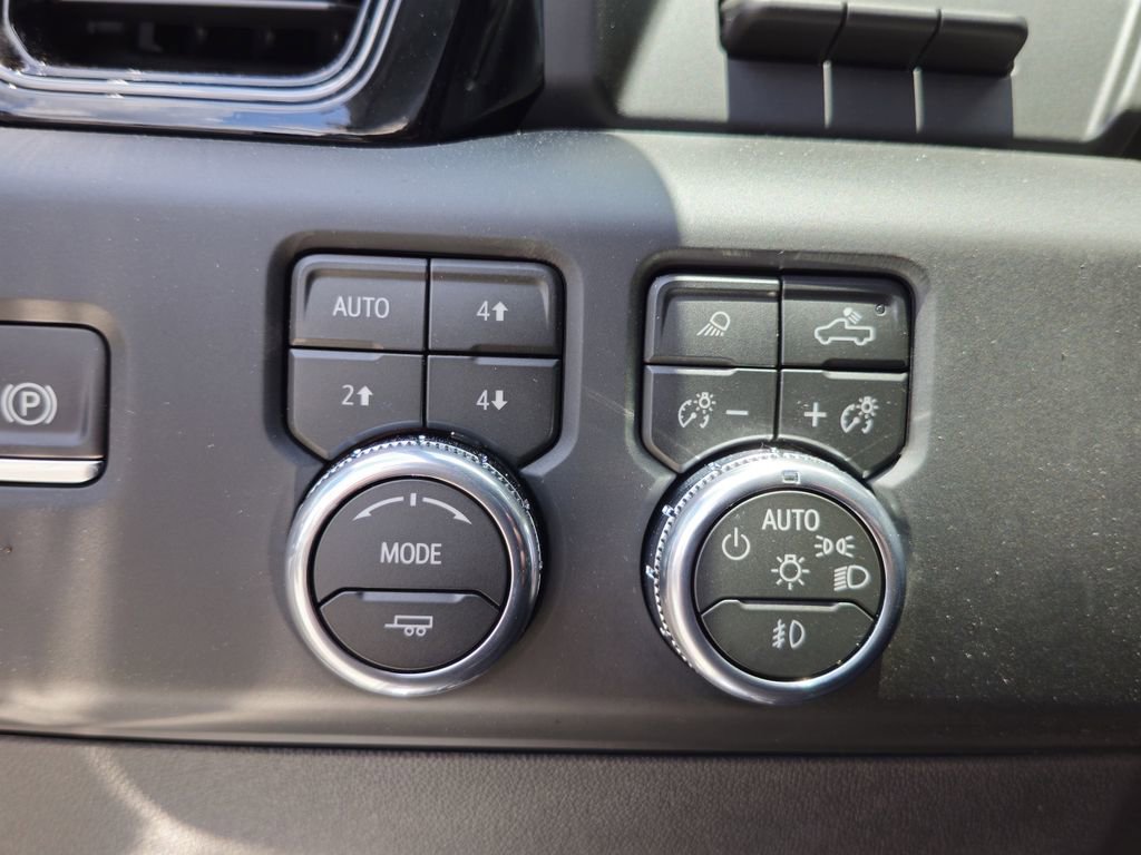 2026 GMC Sierra 1500 AT4X - Photo 31