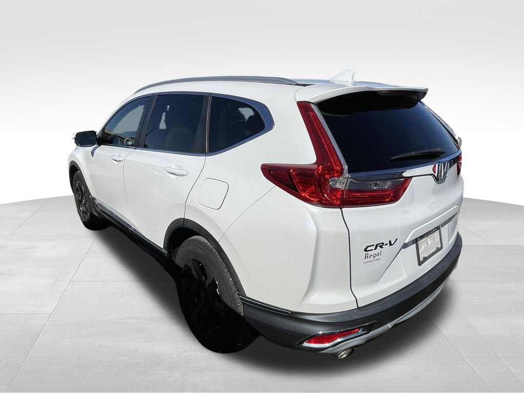 2019 Honda CR-V Touring photo 3