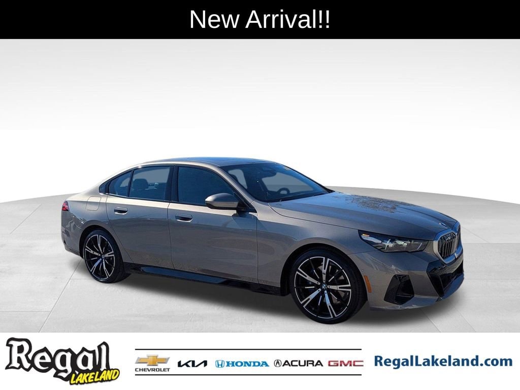 2025 BMW 5 Series 530i's photo
