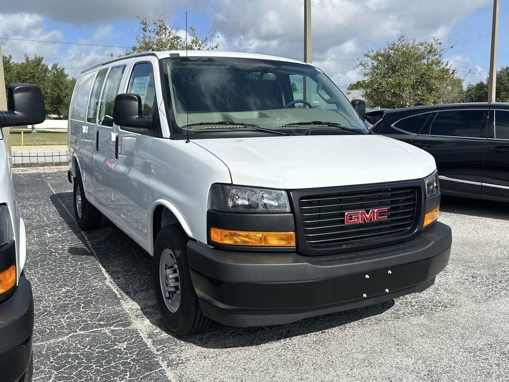 2026 GMC Savana 2500's photo