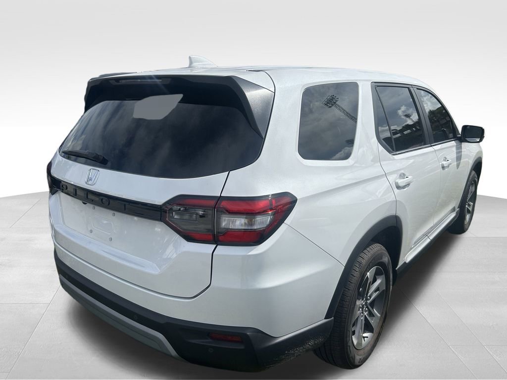 2025 Honda Pilot EX-L photo 2