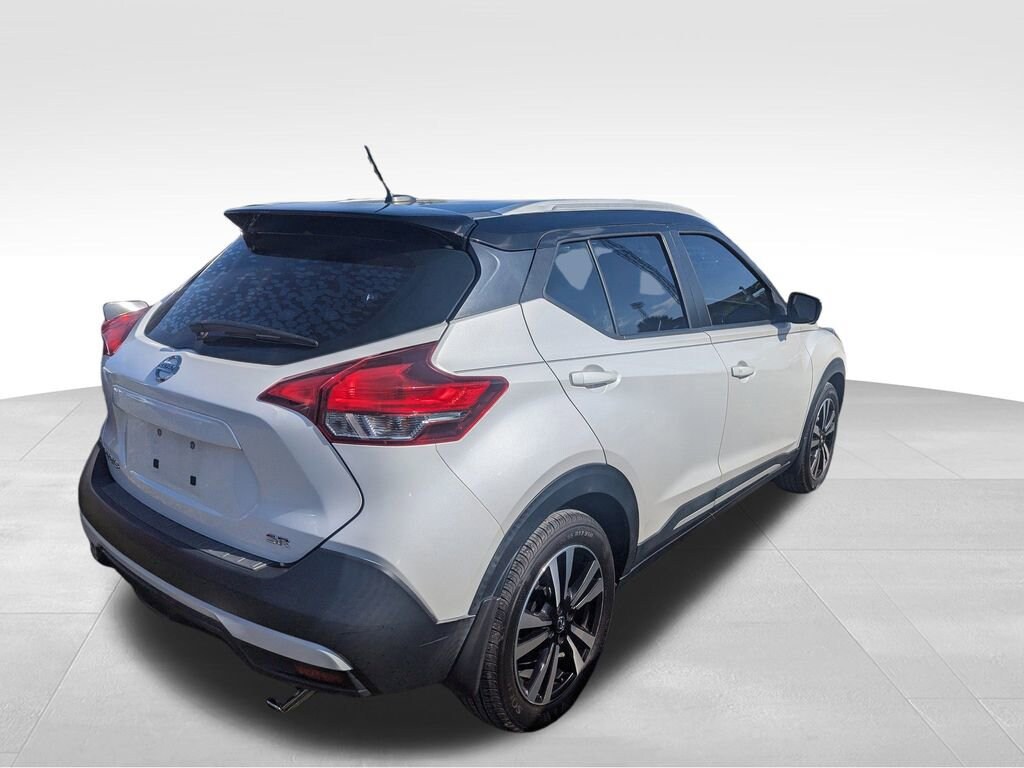 Used 2019 Nissan Kicks SR SUV