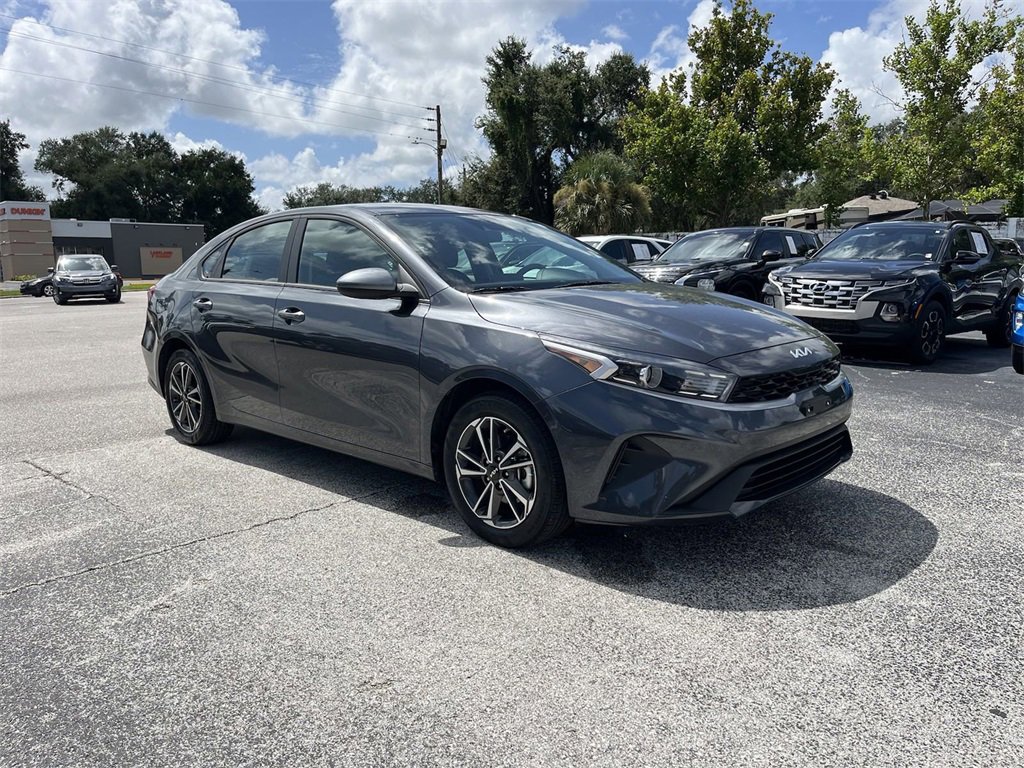 Used 2023 Kia Forte LXS with VIN 3KPF24AD6PE601556 for sale in Lakeland, FL