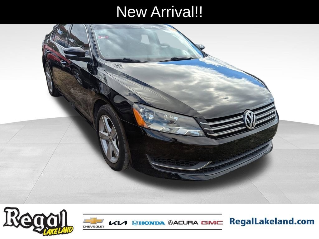 2014 Volkswagen Passat SE