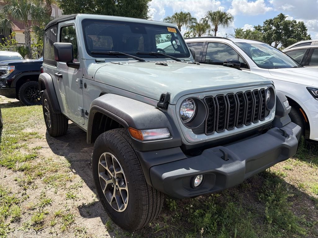 2024 Jeep Wrangler Sport S's photo