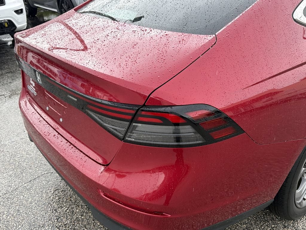 2024 Honda Accord EX - Photo 10